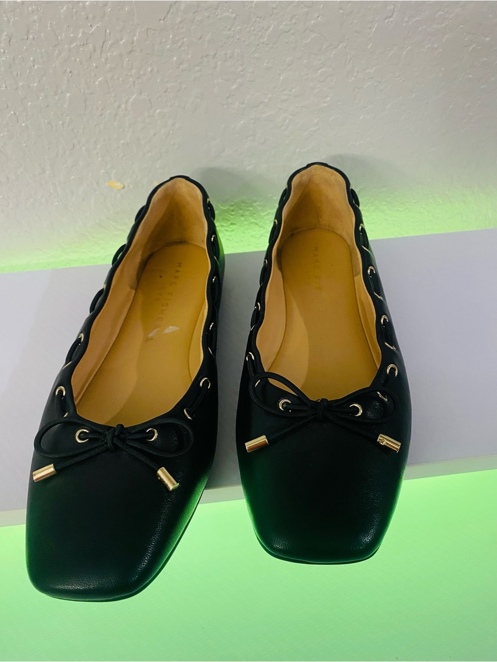 Marc Fisher LTD Women’s Black Faux Leather Slip-On Flat Square Toe 7.5M Bow